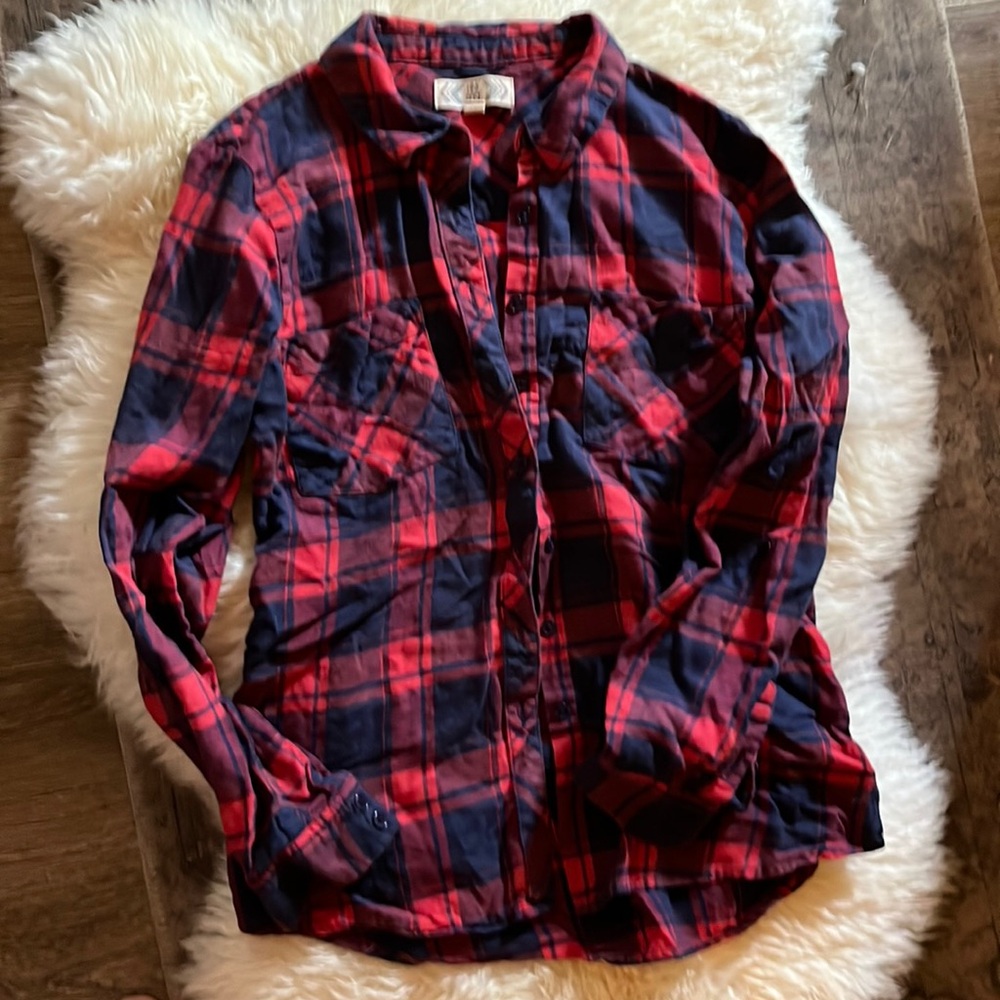 Cute Women’s Red and blue Flannel shirt szS Outdoor Flannel Granola style